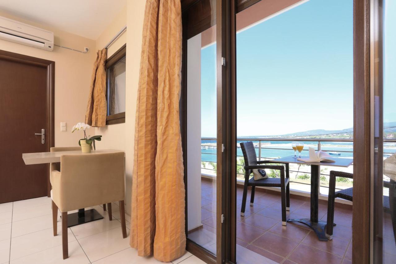Faros Luxury Suites Marathopoli Exterior photo